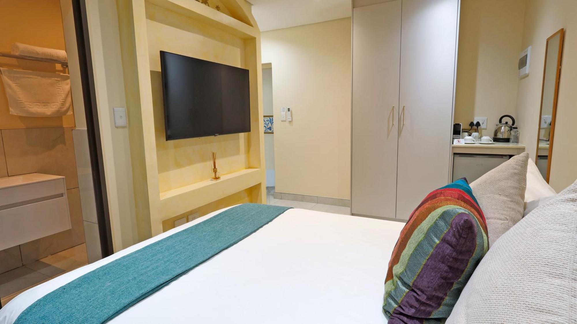 Qurtuba Hotel And Spa Sandown Bagian luar foto